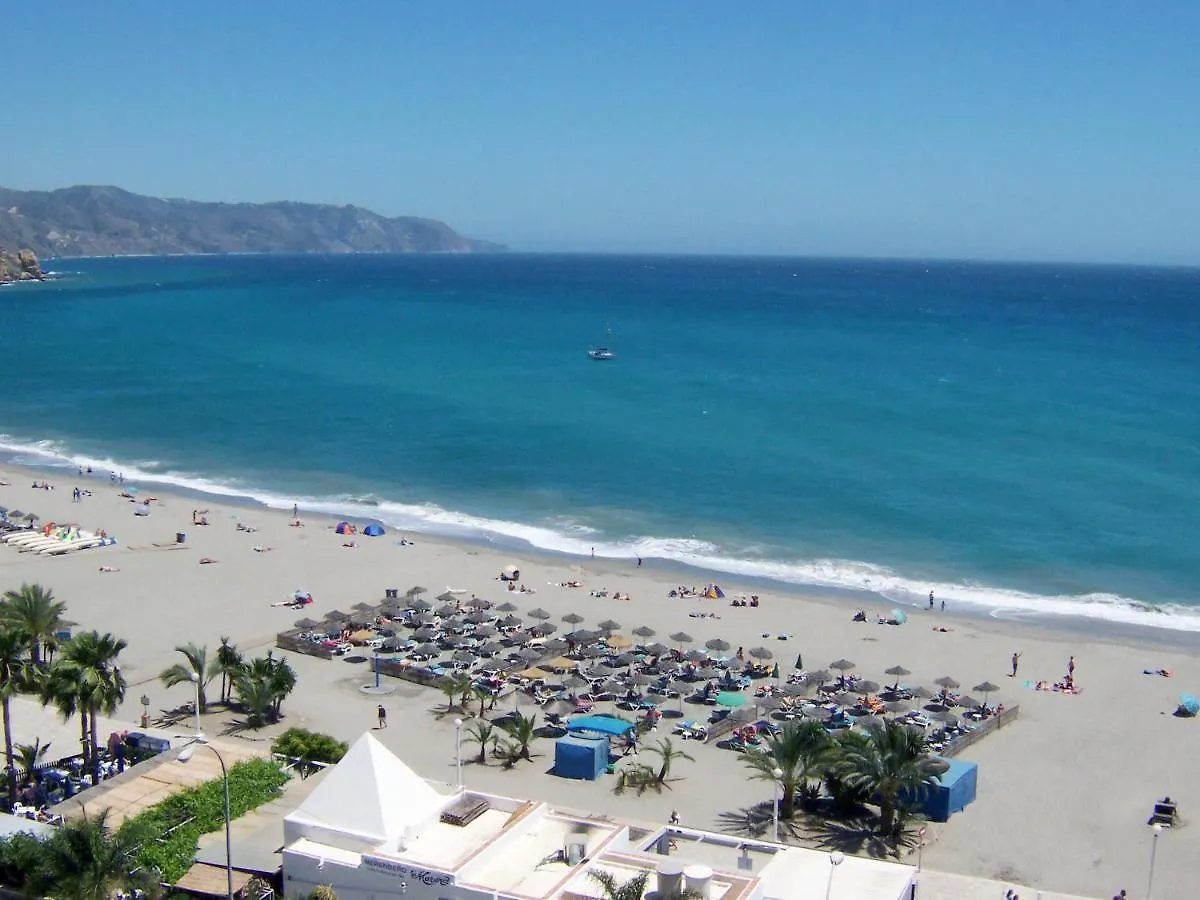R1352 Pinomar D Villa Nerja