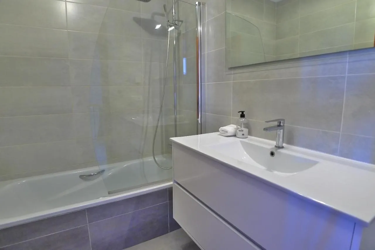 R1352 Pinomar D Villa Nerja 0*,  Spain