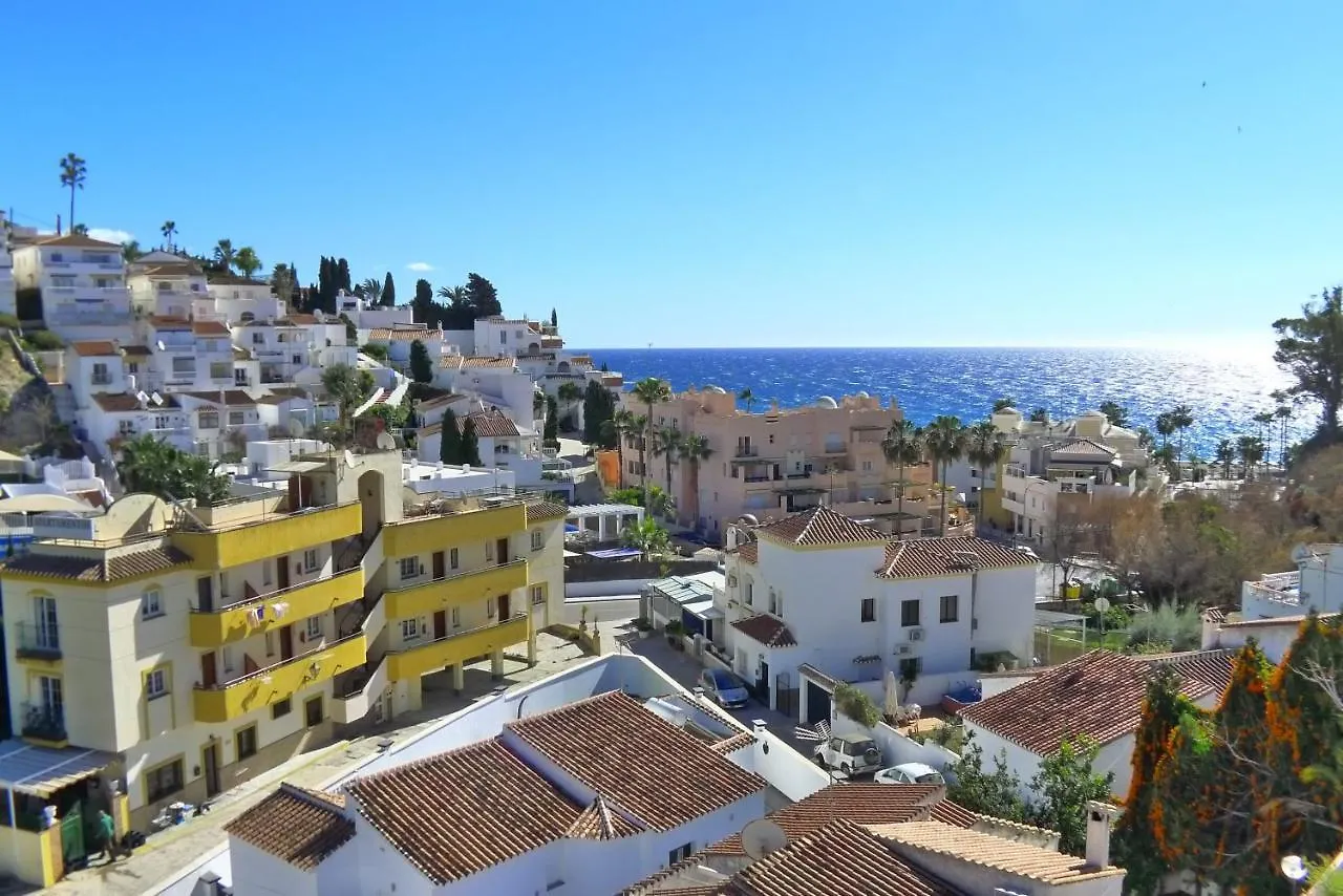 R1352 Pinomar D Villa Nerja