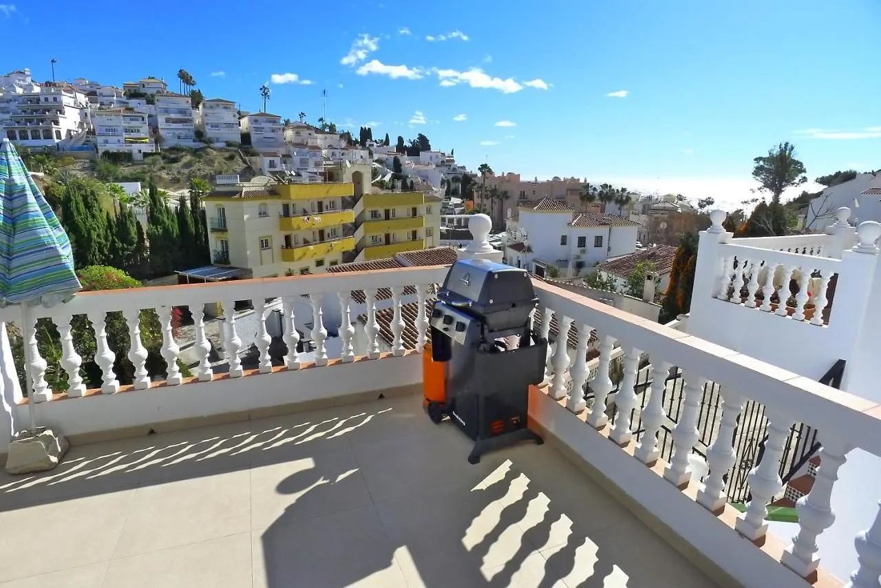 R1352 Pinomar D Villa Nerja