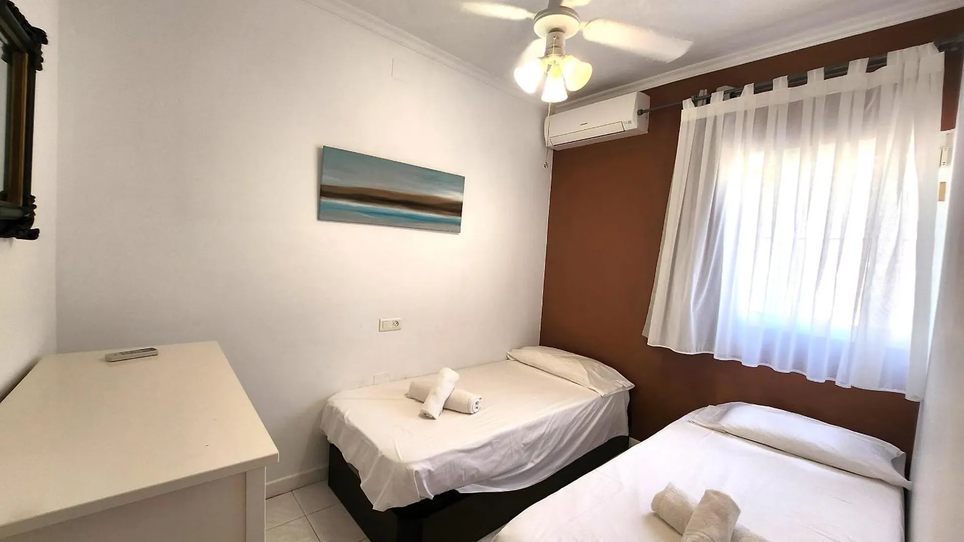 R1352 Pinomar D Villa Nerja 0*,