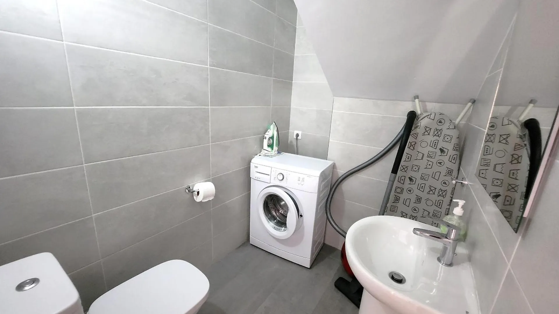 R1352 Pinomar D Villa Nerja